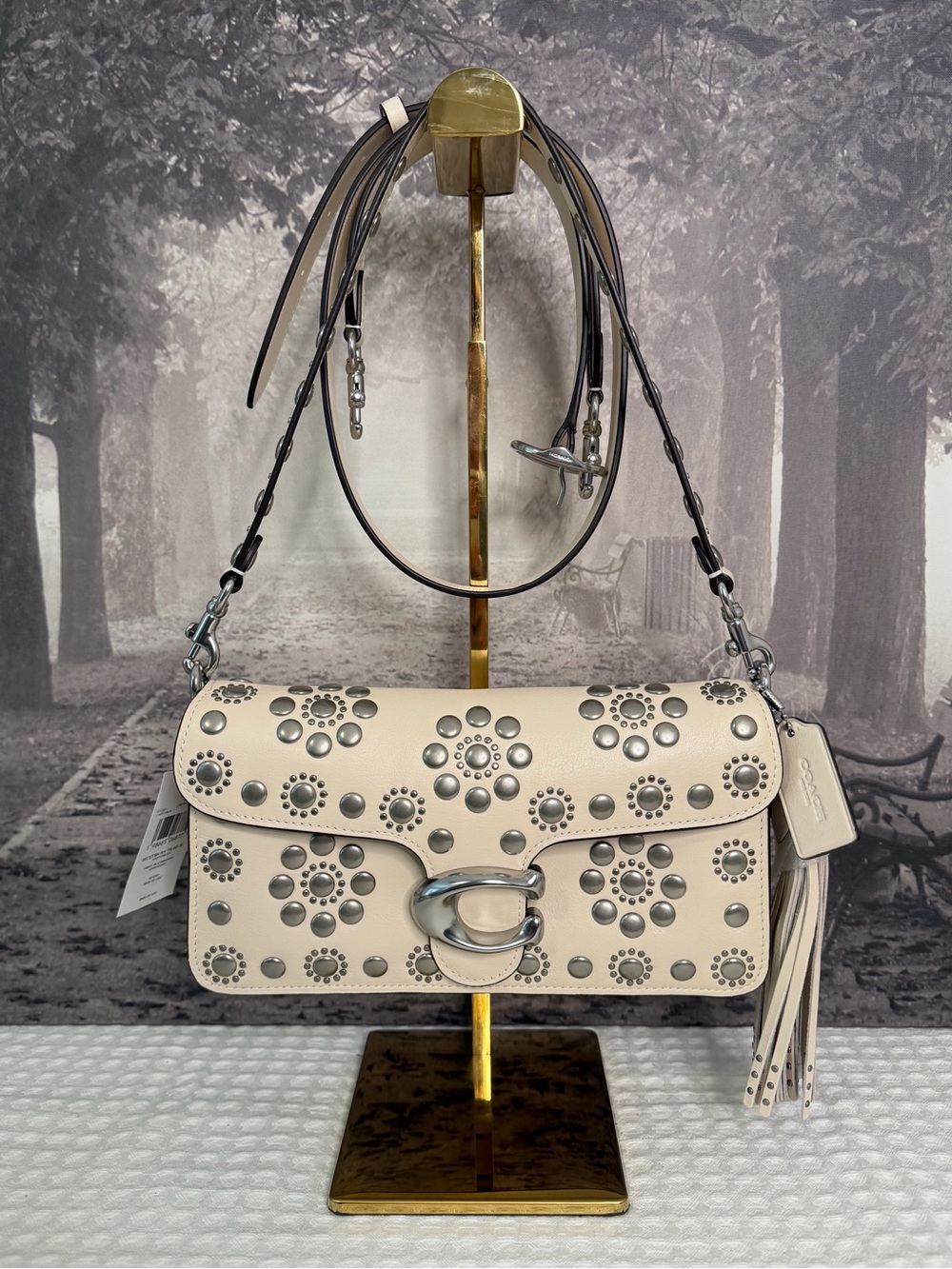 NWT Coach Western Rivet Tabby 26 Shoulder Bag Smooth Leather Chalk Silver CCX01